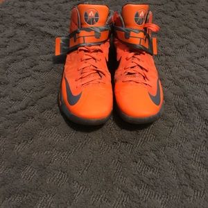 Nike Zoom Soldier VI Orange and Hasta camo
